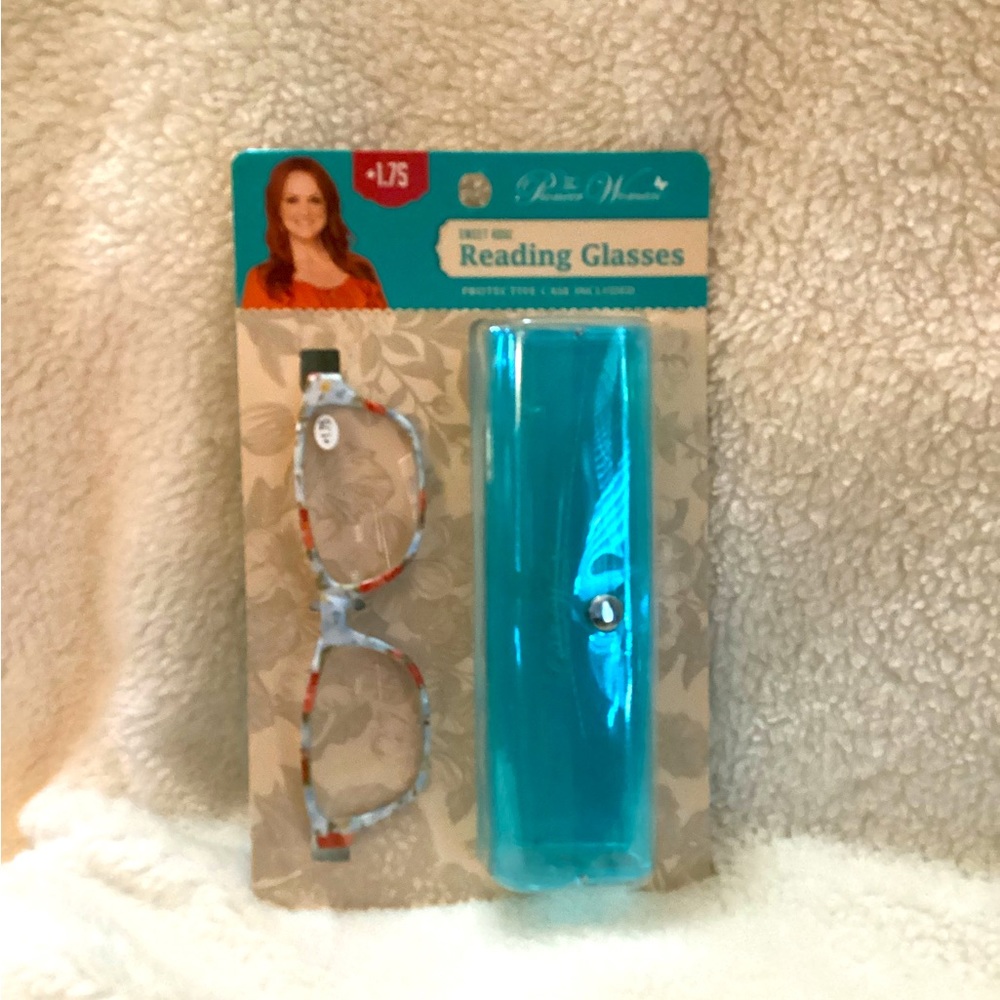 Pioneer Women’s Reading Glasses